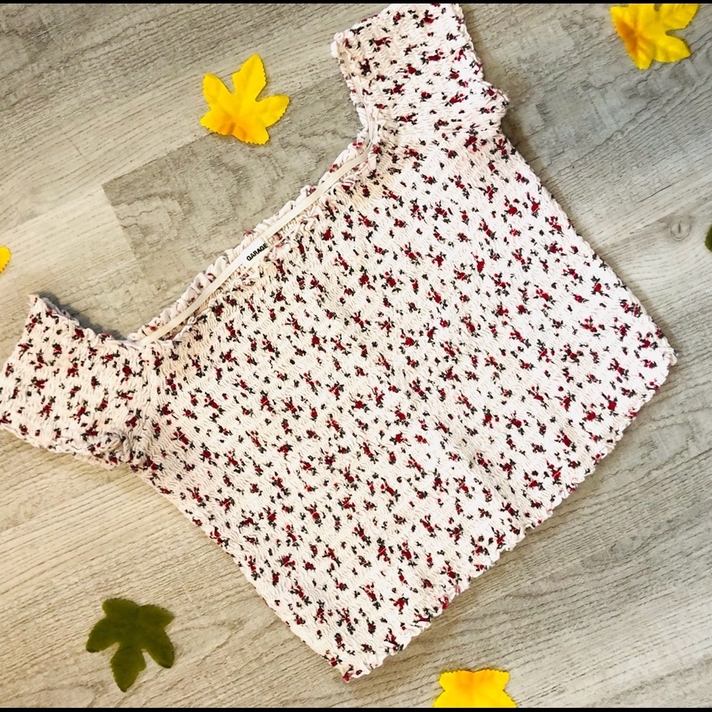 Garage Ruched Crop Top